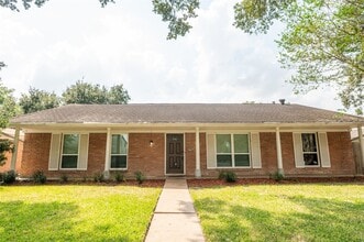 Building Photo - 5407 Rutherglenn Dr