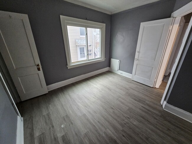 Building Photo - 15906 Corsica Ave