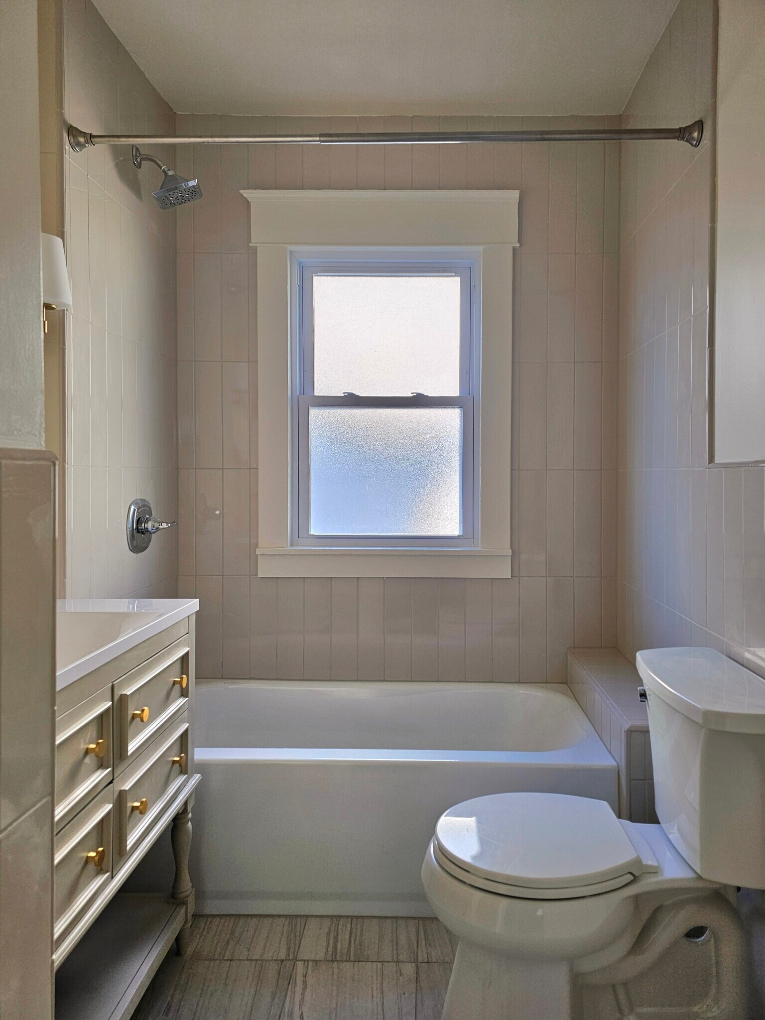 Building Photo - 148 Nassau Ave