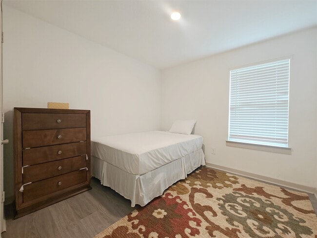 Building Photo - 3935 Gael Run Ct