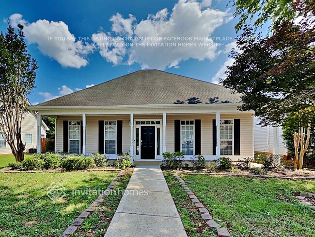Building Photo - 2015 Towne Park Dr