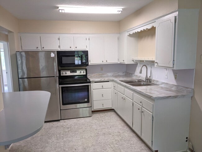 Primary Photo - Grimes Ave