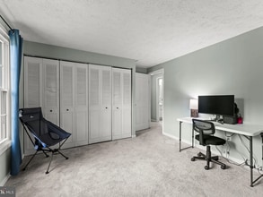 Building Photo - 3079 Dorsey Ct