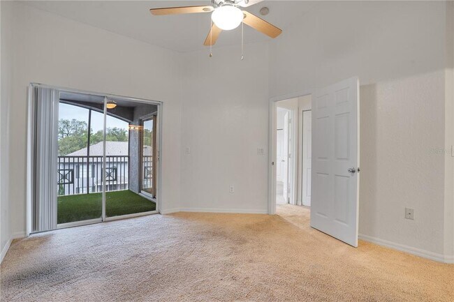 Building Photo - 5011 Sunridge Palms Dr