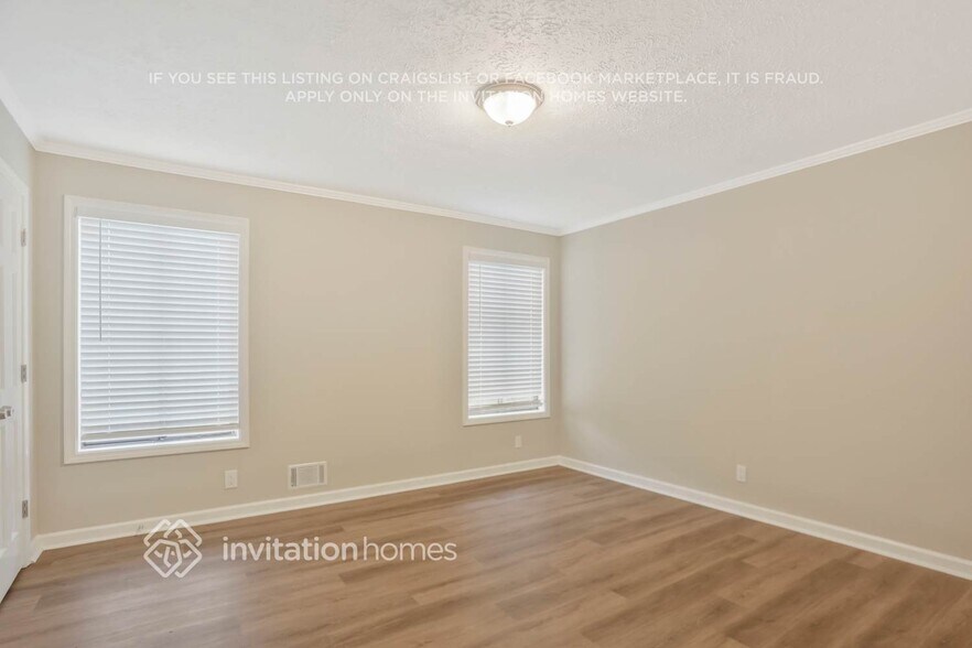 Building Photo - 4031 Linda Ln SW