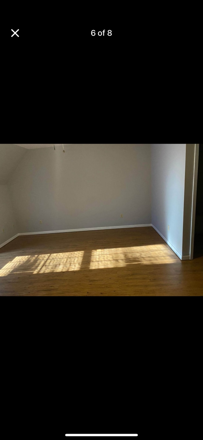 Building Photo - 2008 Countryhill Ln