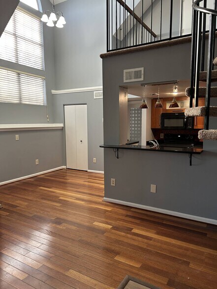 Building Photo - 14118 Bowsprit Ln