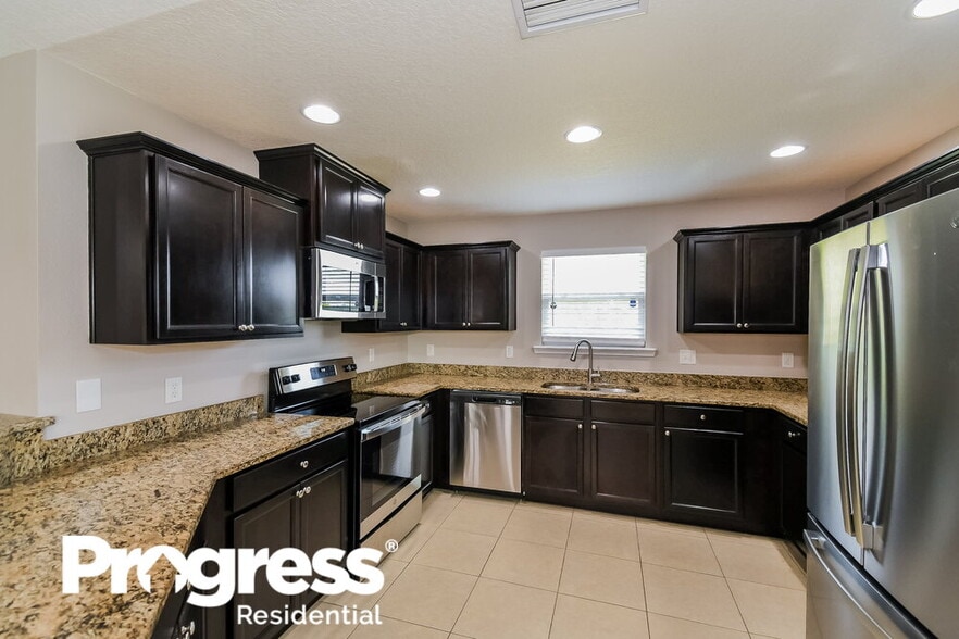 Building Photo - 3472 Bradley Creek Pkwy