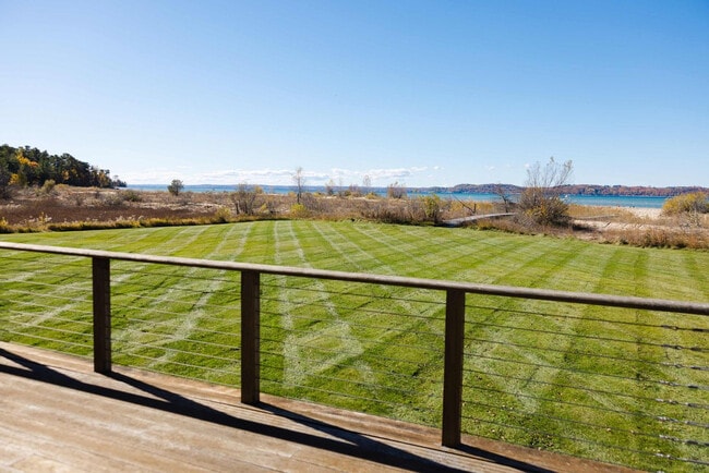 Building Photo - 11988 Cabana Shores Dr