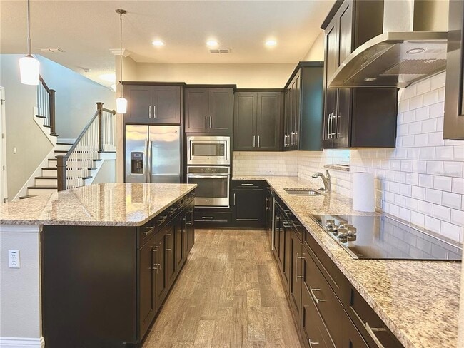 Building Photo - 8851 Laureate Blvd