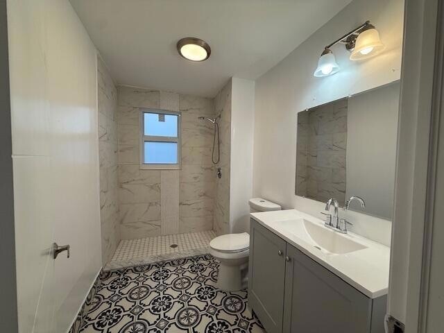 Building Photo - 919 2nd St