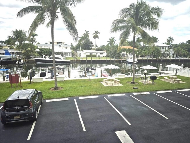 Building Photo - 1731 SE 15th St