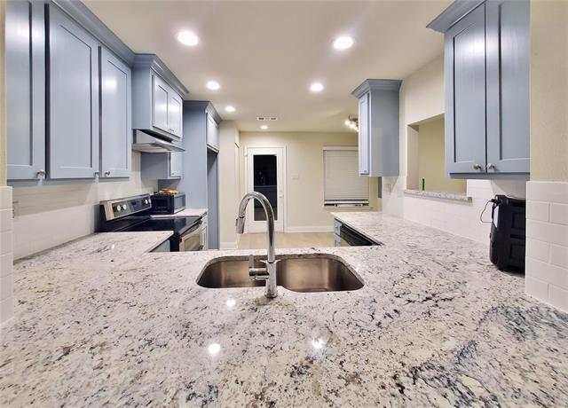 Building Photo - 13606 Flagstone Ln
