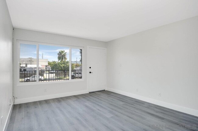 Building Photo - 1642 C Ave