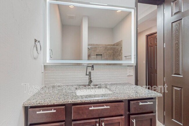 Building Photo - 4701 Cayetana Pl NW