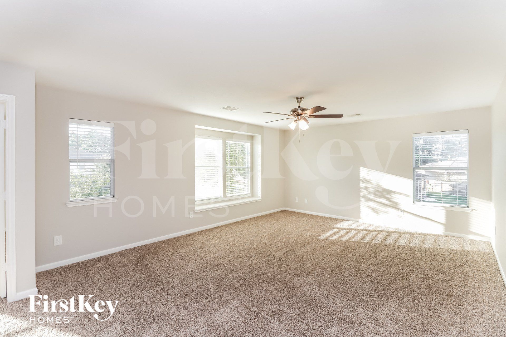 Building Photo - 16302 Stable Manor Ln