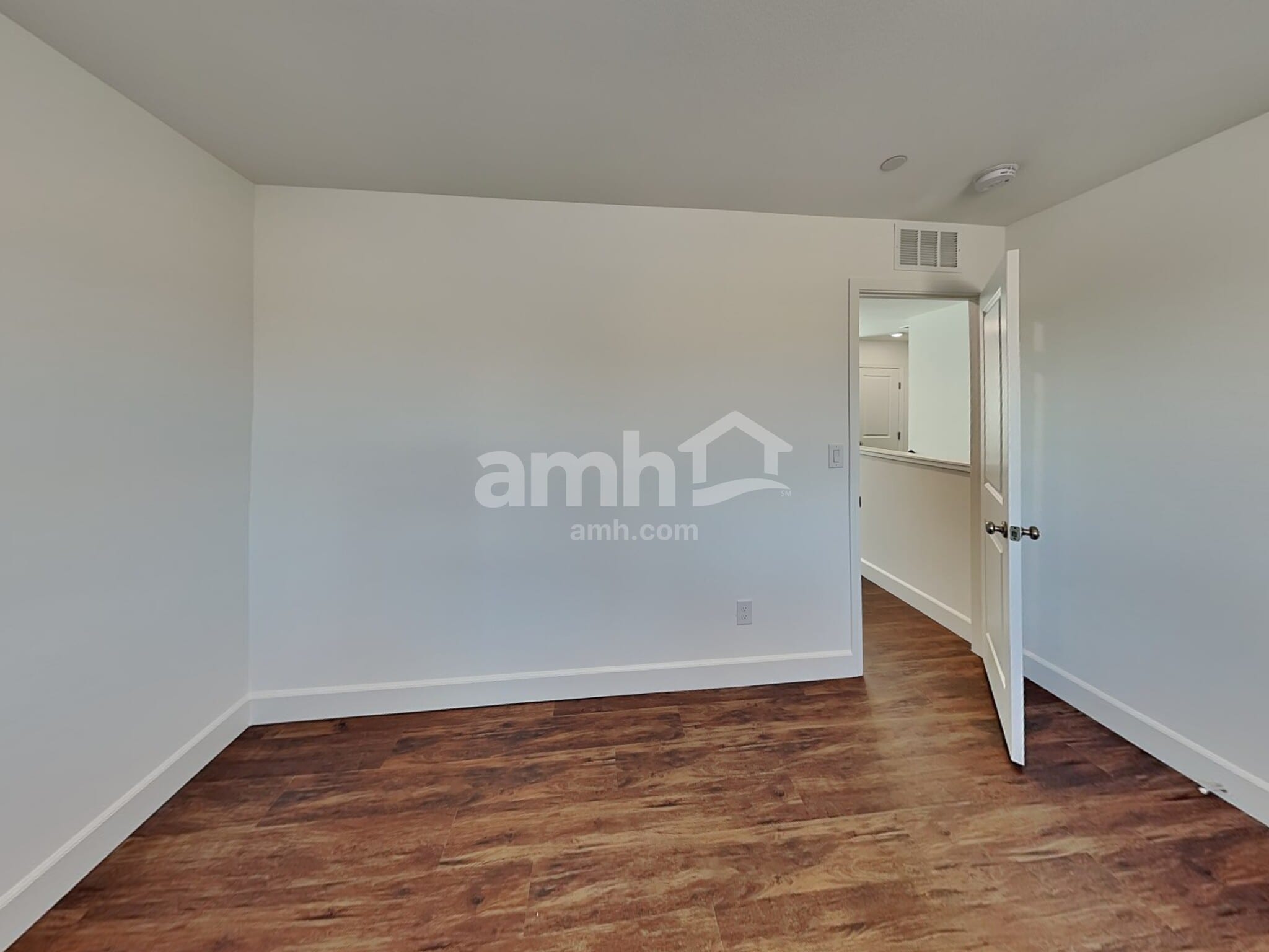 Building Photo - 100 Island Plumeria Ln