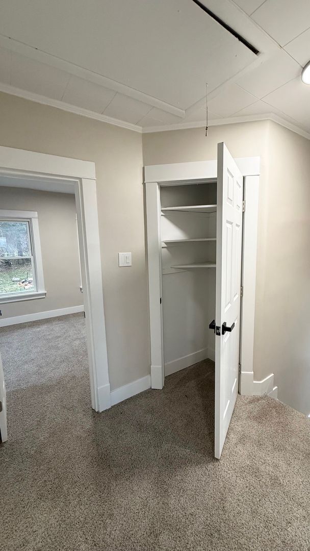 Building Photo - Newly Remodeled 3 Bedroom in Overbrook- Garage and Central AC!!