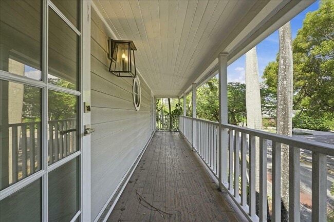 Building Photo - 459 NE 15th Ave