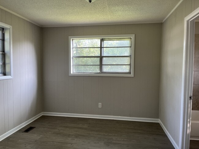 Building Photo - 2807 34th St N