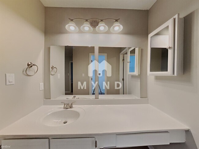 Building Photo - 3 br, 2 bath House - 7007 Ware Rd