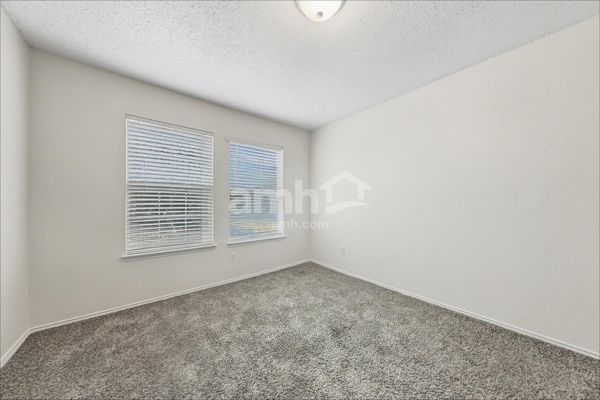 Building Photo - 4405 Statesman Ln