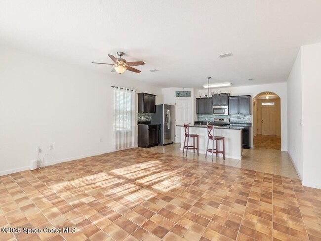 Building Photo - 1440 Lexington Square SW