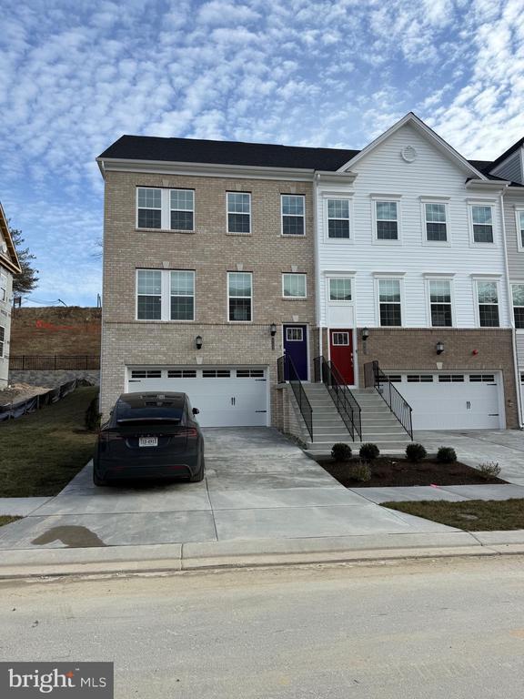 Building Photo - 1723 Water Xing Rd