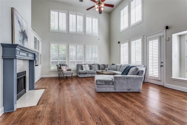 Building Photo - 6909 Medallion Dr