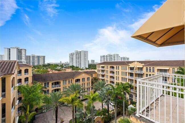 Building Photo - 3001 NE 185th St