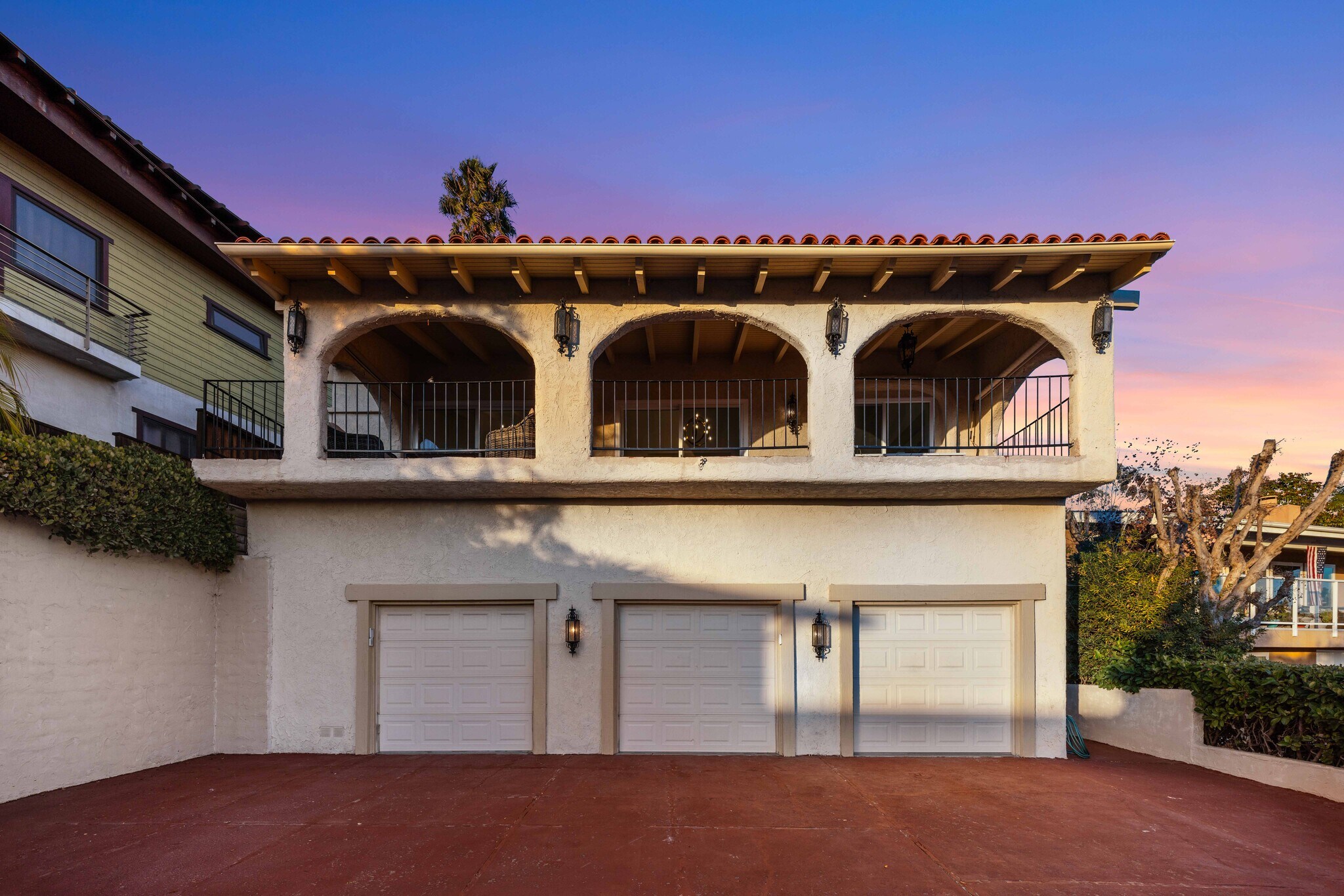 Building Photo - 605 Calle del Cerrito