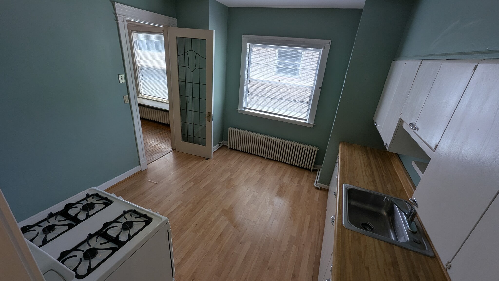 Building Photo - 2257 Scottwood Ave