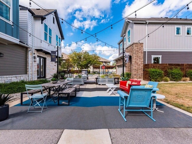 Building Photo - 10202 Cienega Cove