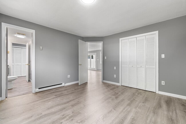 Building Photo - 8 Burma Rd