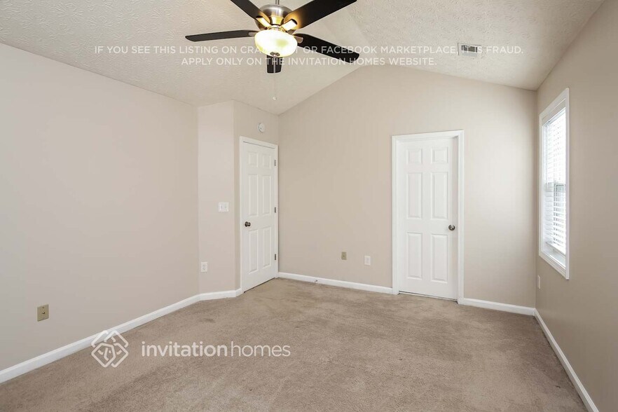 Building Photo - 307 Summerstone Ct