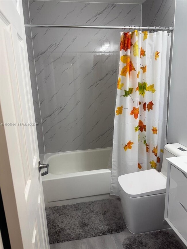 Building Photo - 1327 Towhee St