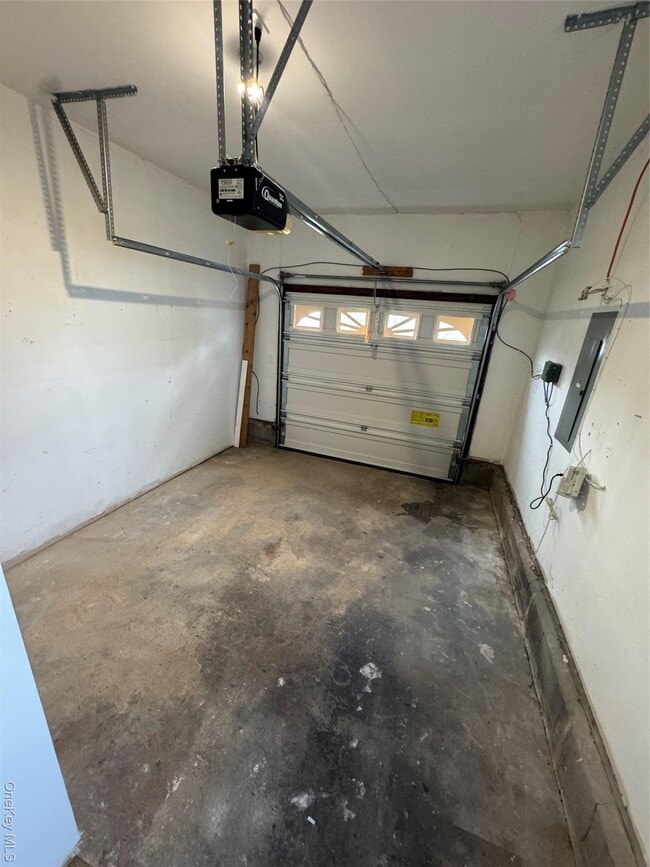 Building Photo - 1125 7th St