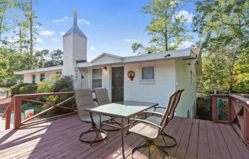 Building Photo - 8521 Old Stage Rd