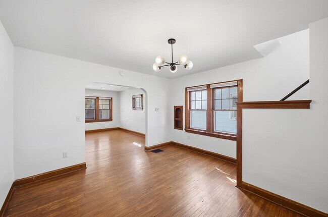 Building Photo - 417 S Huron Ave