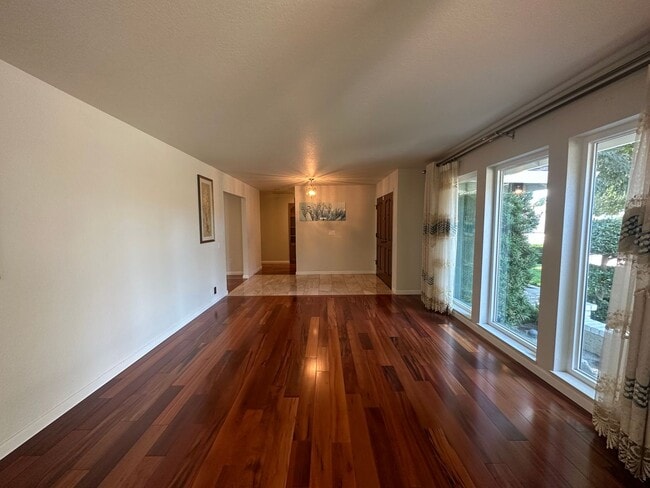 Building Photo - 2601 Bardolino Ln