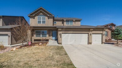 Building Photo - Immaculate 5 Bedroom Home in Wolf Ranch