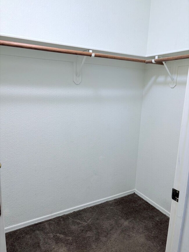 Building Photo - 3 bed/2 bath w/ large backyard in Rita Ranch area