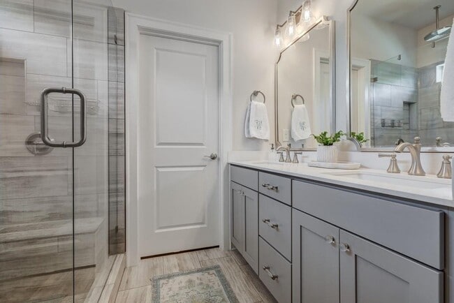 Building Photo - 4231 Deming Cir