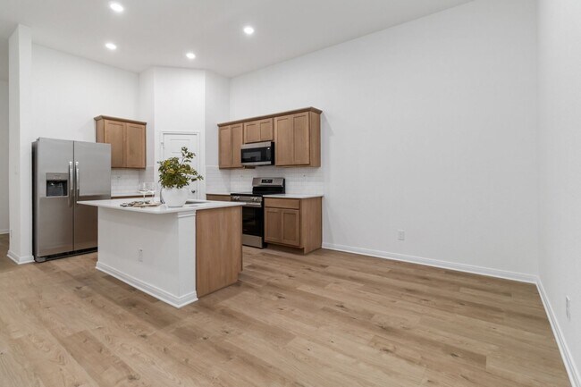 Building Photo - 5131 Cindy Br