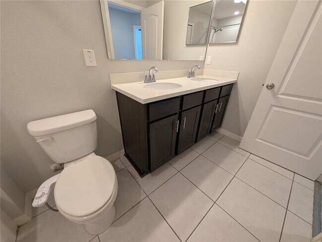 Building Photo - 4744 Spatter Dock St