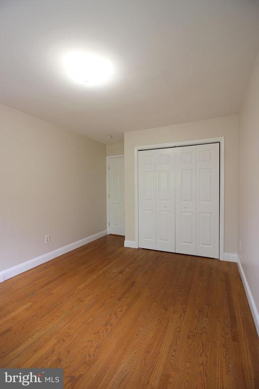 Building Photo - 3946 El Camino Pl