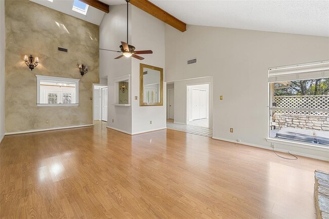 Building Photo - 6400 Paintbrush Hollow