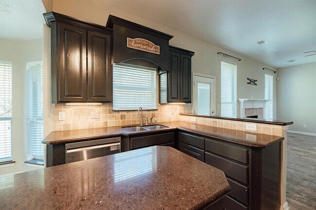 Building Photo - 27210 Afton Way