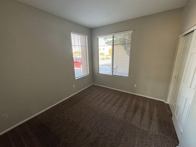 Building Photo - 3 Bedroom - 2 Bath - 2148 Sq. Ft. - Blakeman Ranch - Chandler