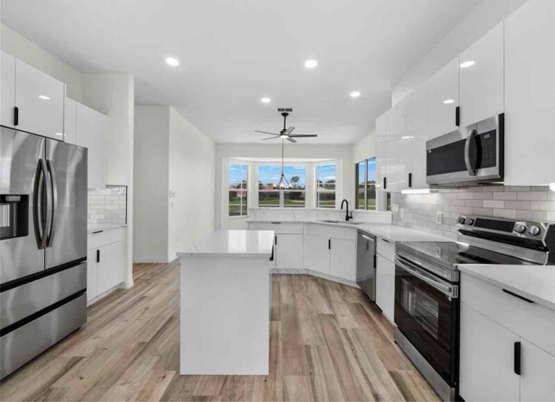 Building Photo - 24511 Dolphin Cove Dr